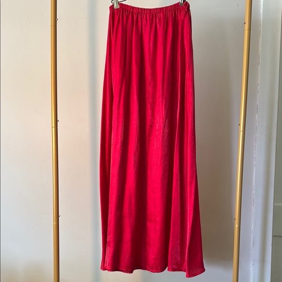 Shimmery Red Maxi Skirt - Picture 5 of 5